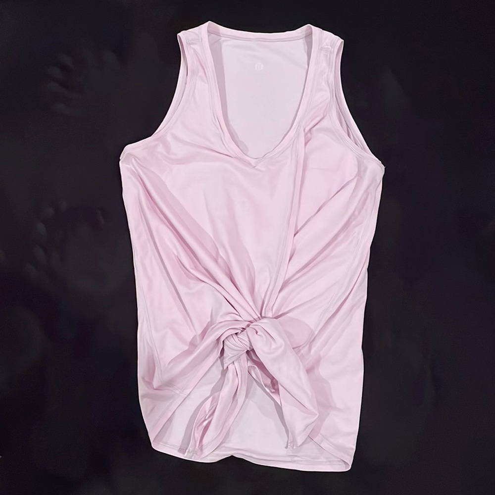 Lululemon Tie Front No Sleeve Top Sz6